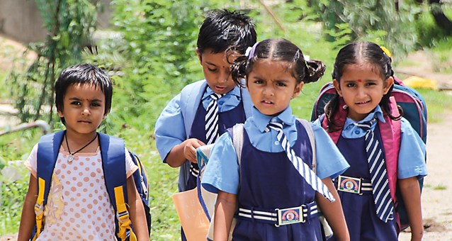 Kinder in Chillakalu (Hope e.V.)