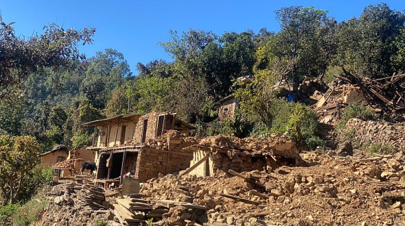 HOPE e.V. Ihre Spende ermöglicht uns, Nothilfe nach Erdbeben in Nepal zu leisten