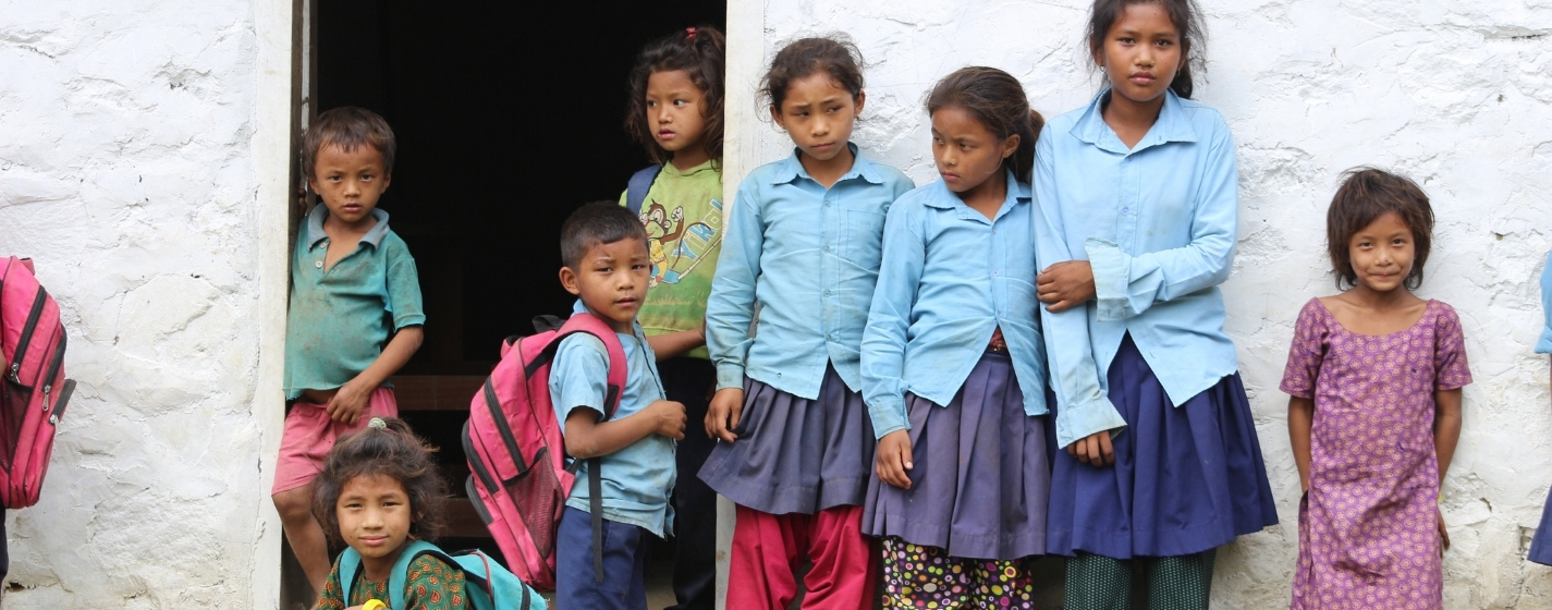 HOPE e.V. vermittelt Schul- & Bildungspatenschaften für Waisenkinder und Kinder in Armut in Afrika, Asien & Europa 